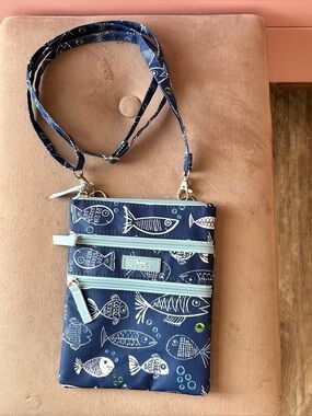 Scout Sally Go Lightly Crossbody